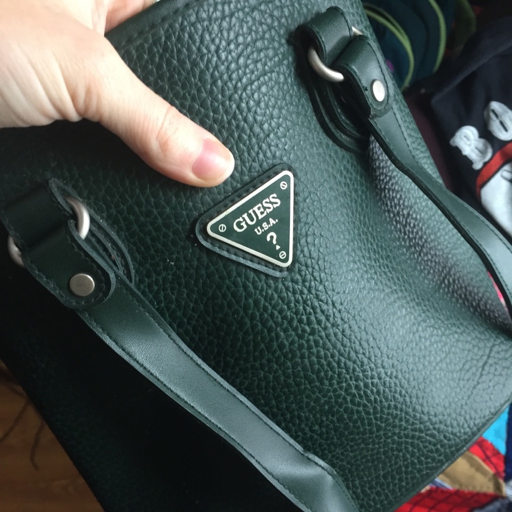 Vintage emerald green leather guess bucket bag